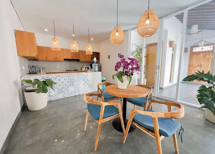 Apple Villa&Suite Seminyak